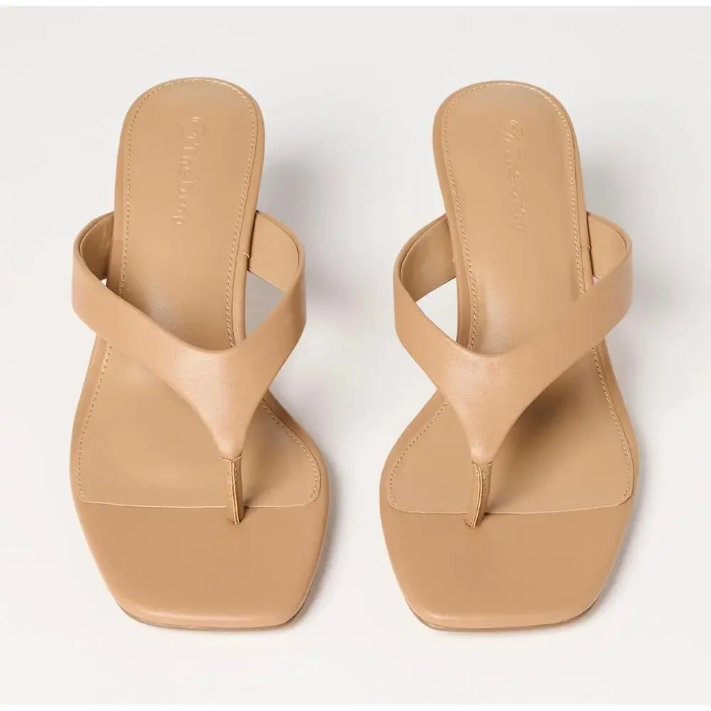 The Drop Women's Tan Dakota Thong Sculpted Heel Sandal
